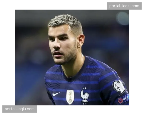 官方：AC米兰队长特奥·埃尔南德斯因腿筋受伤将缺阵四周