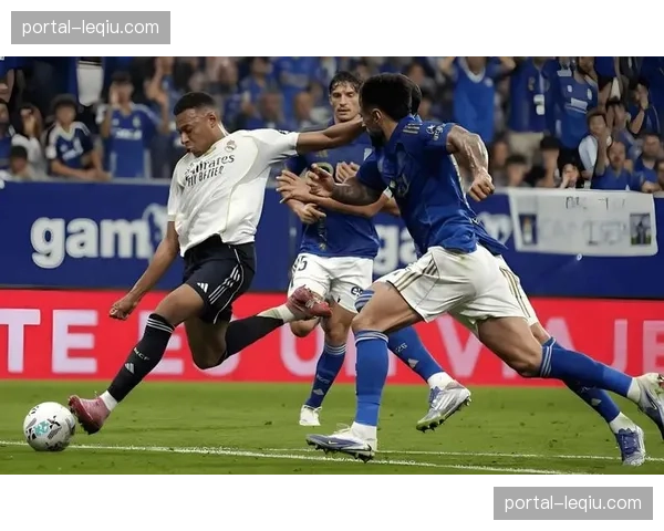 西班牙一电视台推出专题节目，用动画拆解经典西甲定位球配合